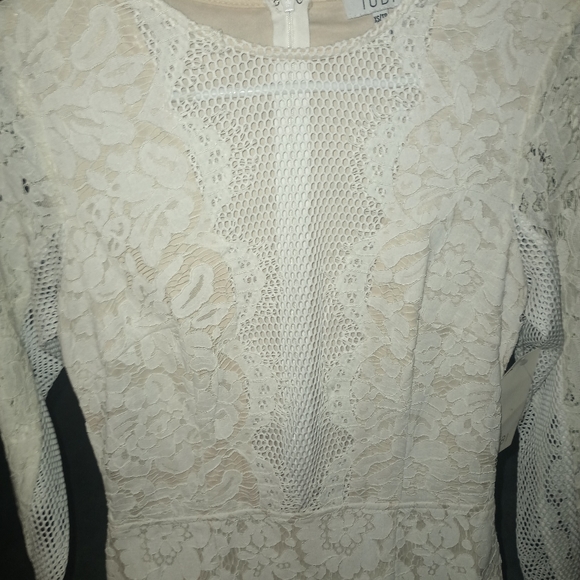 White lace midi dress, size XS, brand TOBI - Picture 4 of 4
